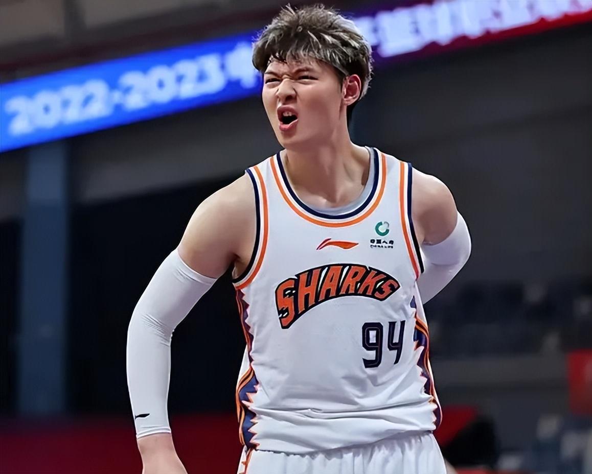 关于李弘权21分上海大胜广东张宁21分山西负同曦的信息