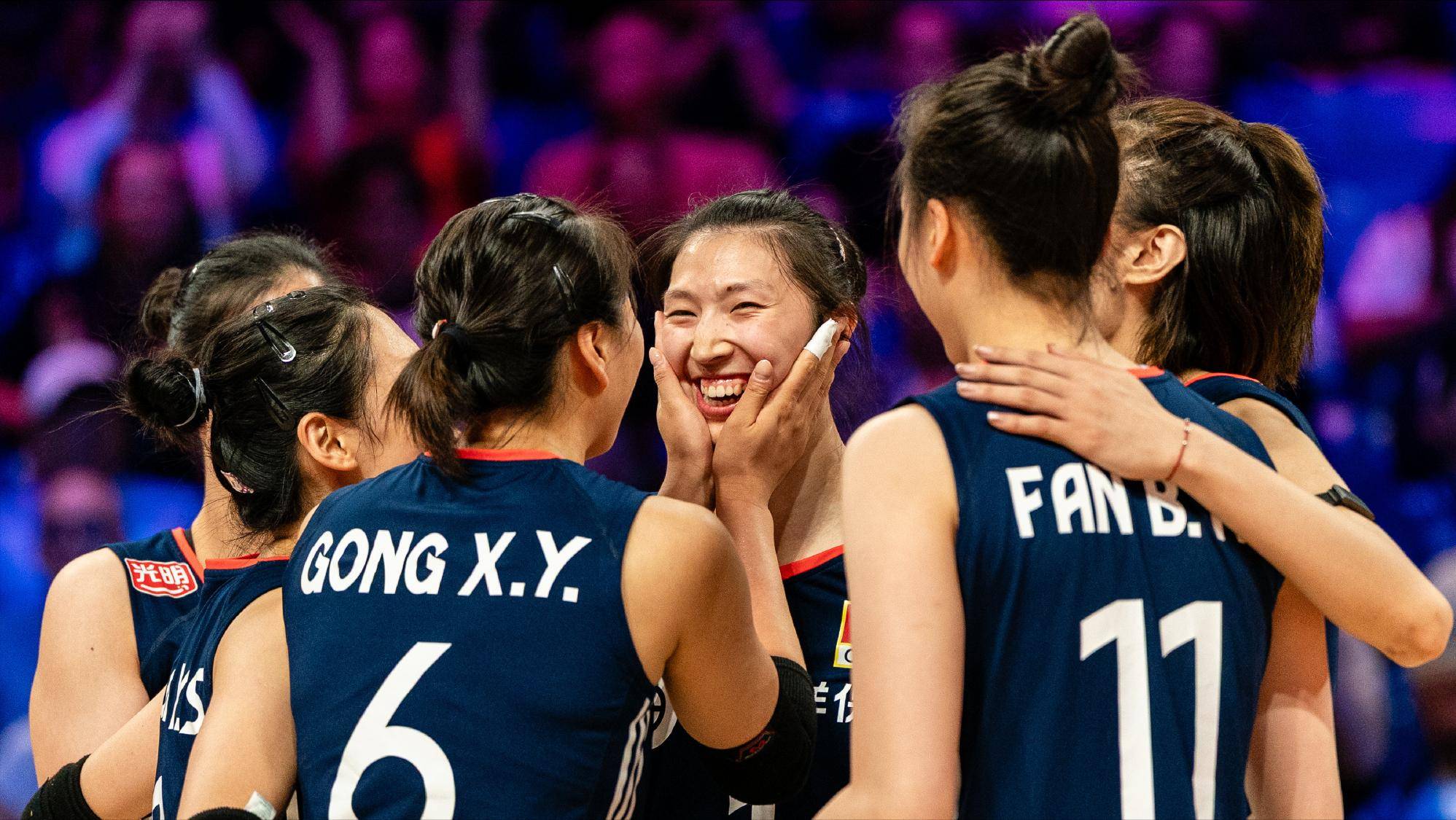 硬仗来了!中日女排对决吴梦洁庄宇珊大战日本新三叉戟的简单介绍
