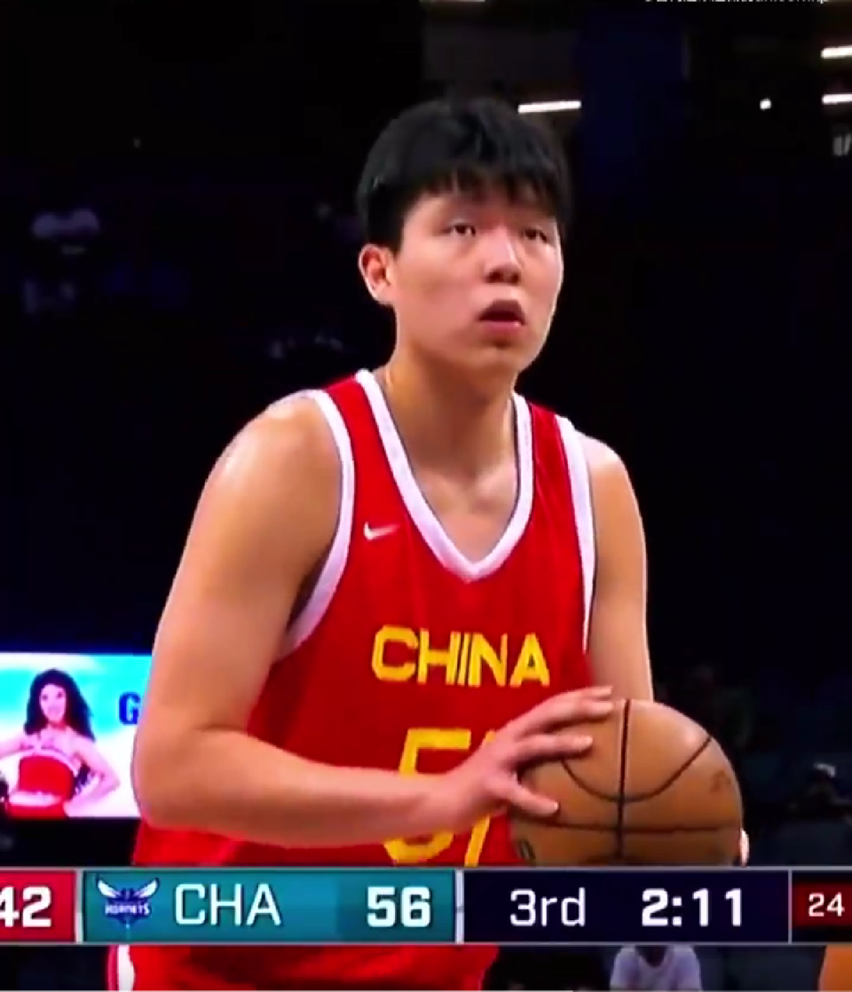 杨瀚森8+8+5+3篮板创新高夏联G4开拓者击败火箭