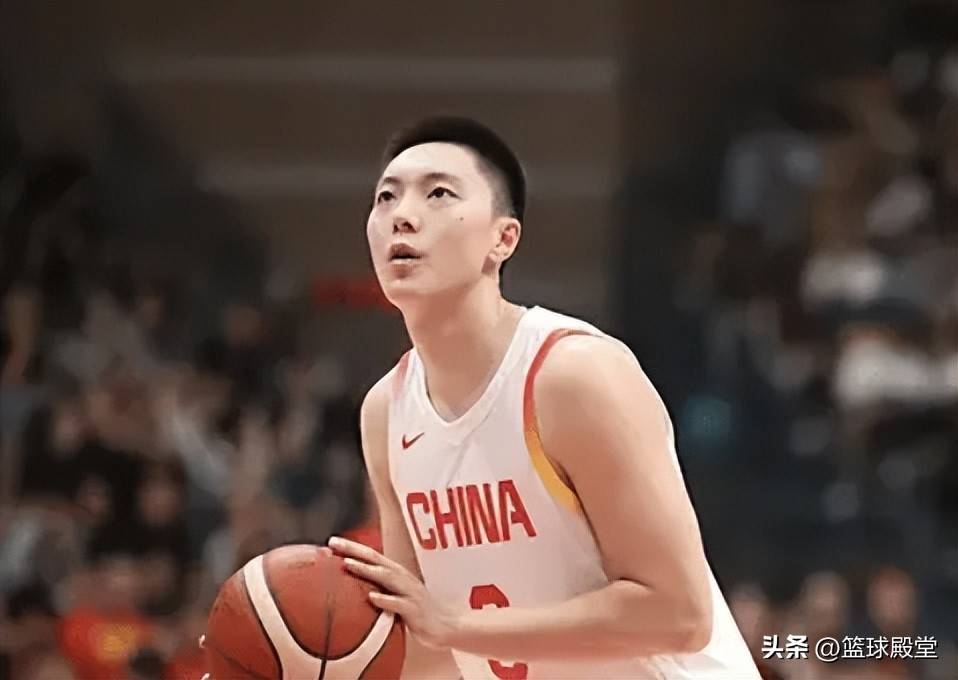 男篮热身赛-余嘉豪两双胡明轩13分中国胜荷兰