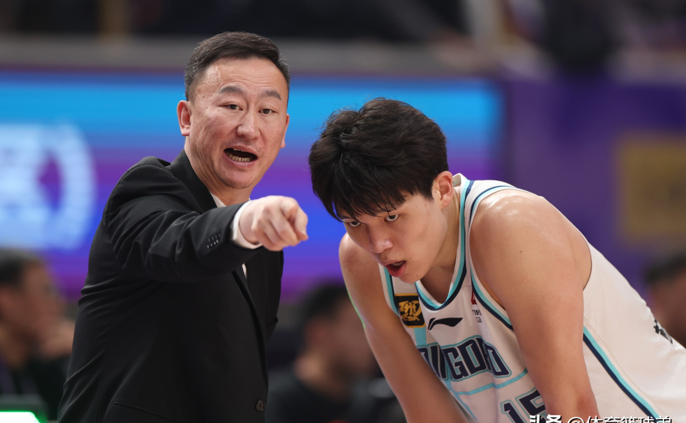 关于博眼球？美媒:杨瀚森没法打30分钟我倒着跑都比他快的信息