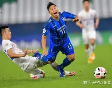 尼斯面对水原三星，主裁判判罚详解